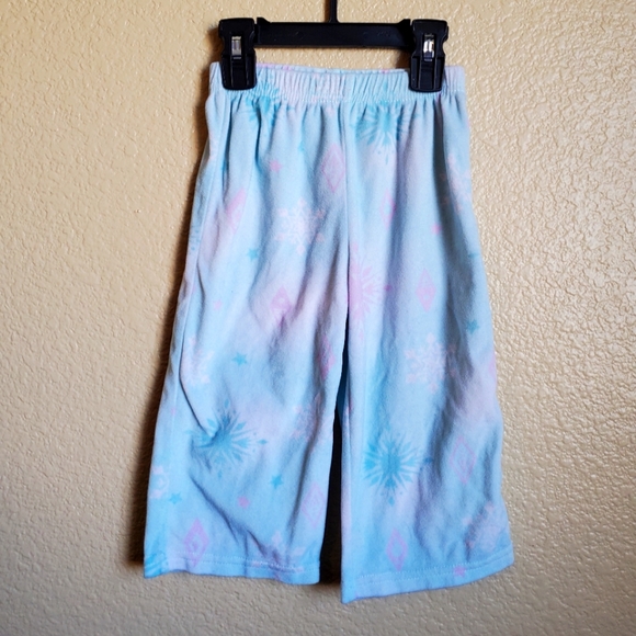 EUC Frozen Pajamas 2T - Picture 4 of 6